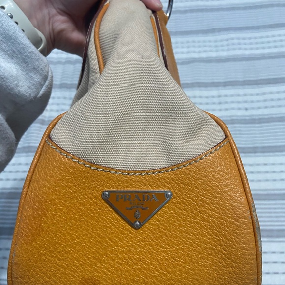 Prada purse - Picture 3 of 6